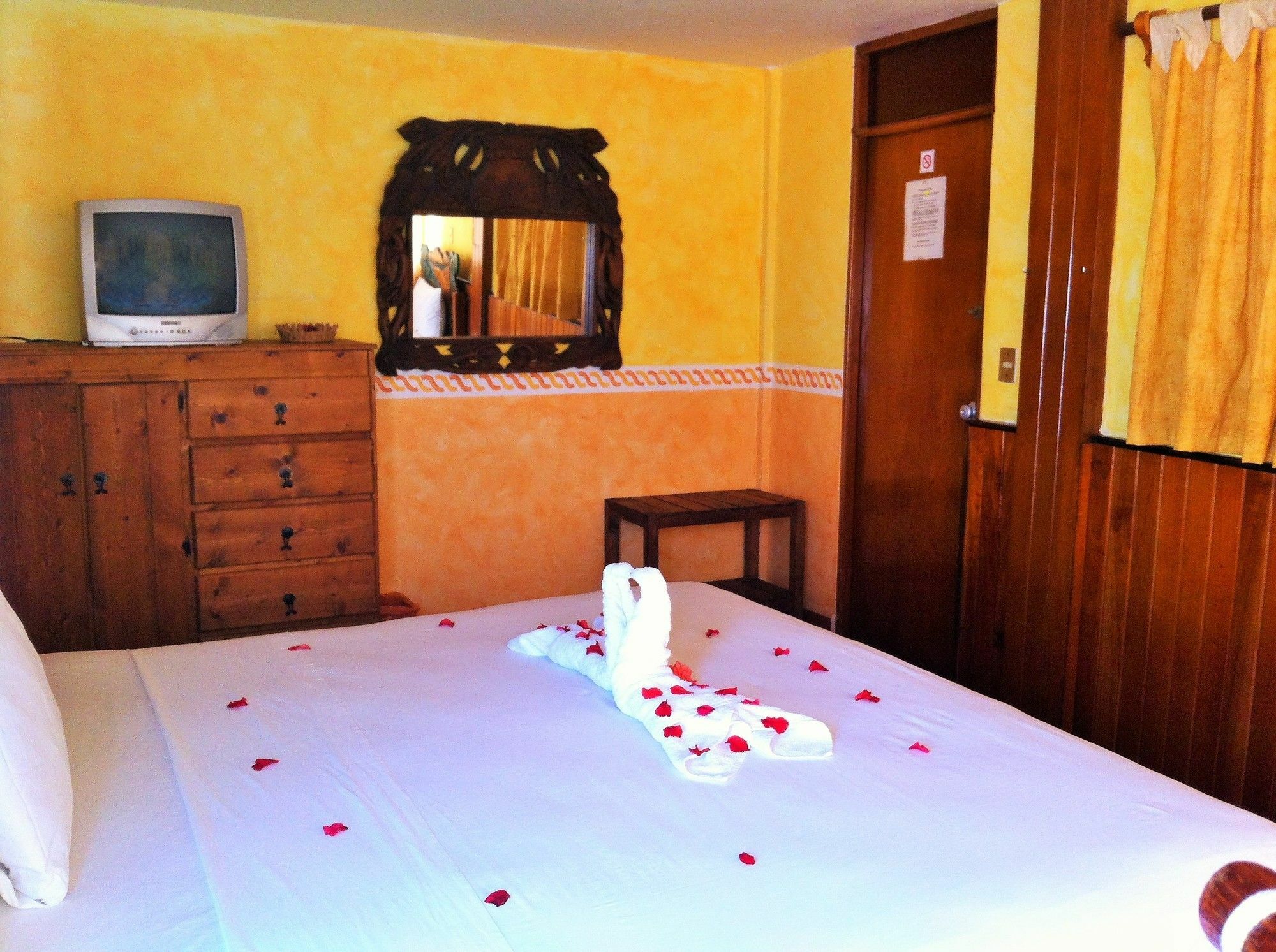 Hotel Casa De La Palma Bed & Breakfast زيهواتانيجو المظهر الخارجي الصورة
